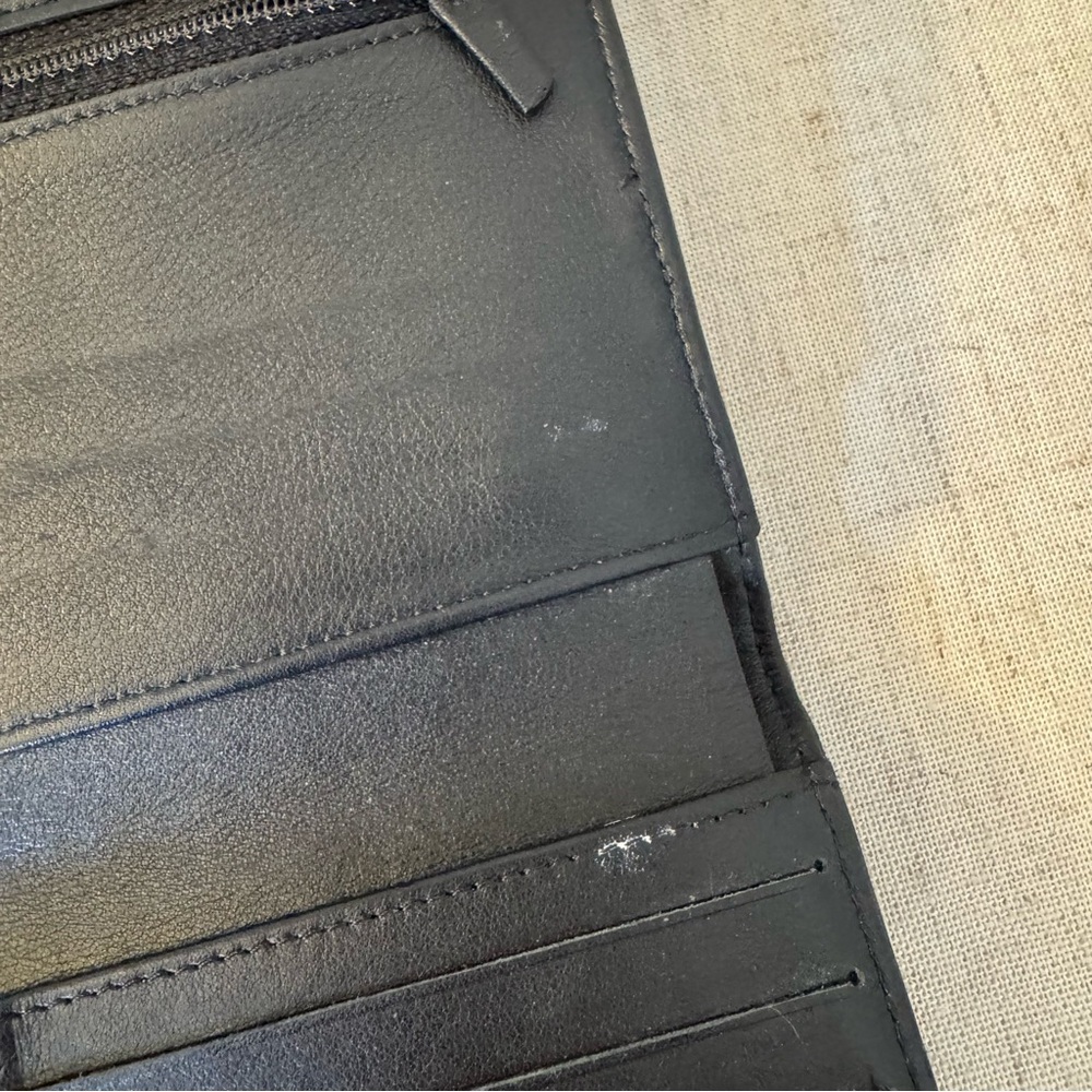 Chanel Brilliant CC Black Leather Trifold Wallet - Picture 13 of 16